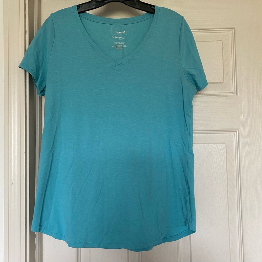Sonoma size small the everyday tee